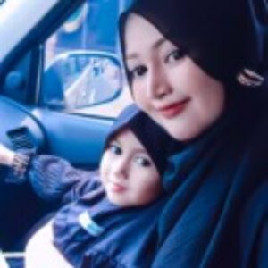 Profile photo of Herlinda Tiarahayu